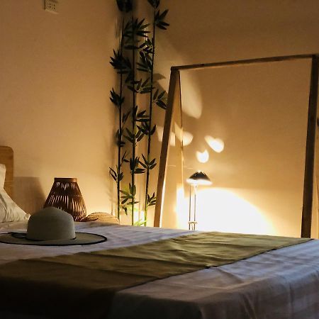 Hola Homestay Ханой Екстериор снимка